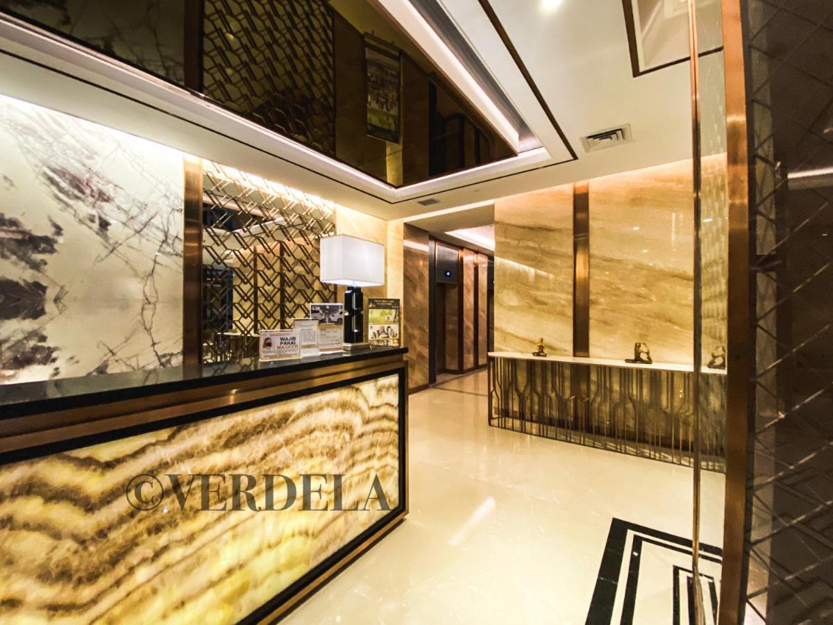 Verdela Pollux Meisterstadt Batam Apartement 외부 사진