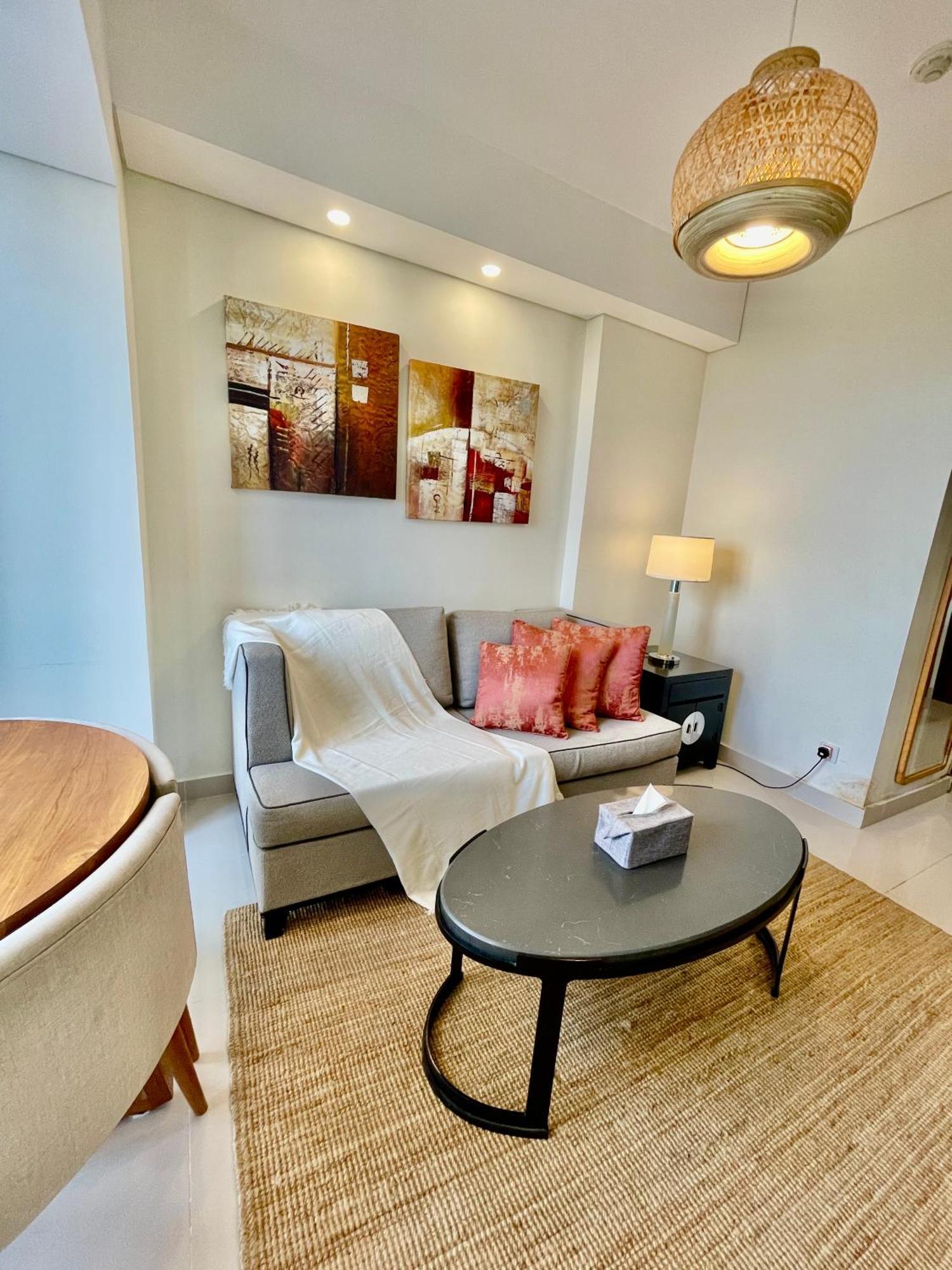 Verdela Pollux Meisterstadt Batam Apartement 외부 사진